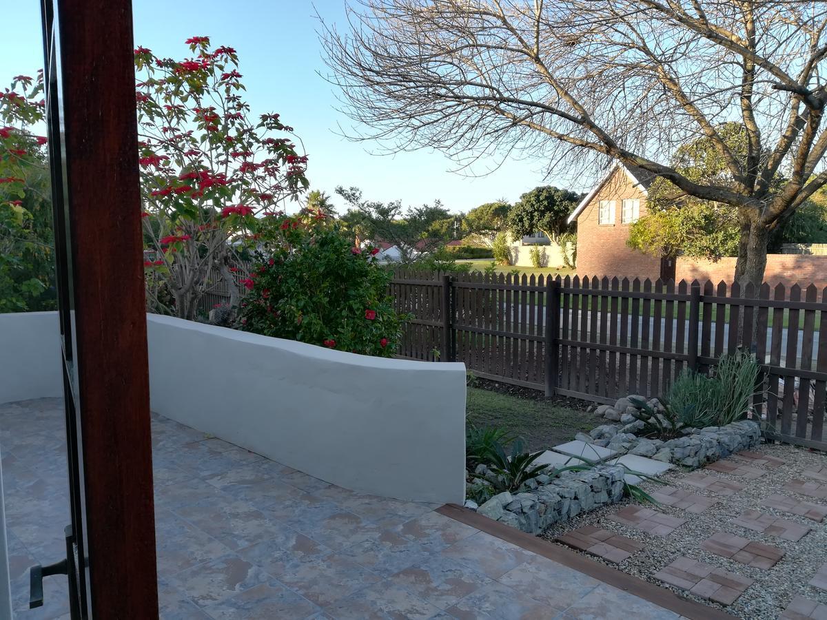 Bed and Breakfast Longships Sanctuary à Plettenberg Bay Extérieur photo